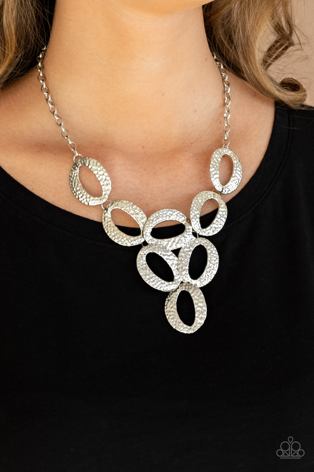 OVAL The Limit - Silver Necklace - Paparazzi Accessories - Alies Bling Bar