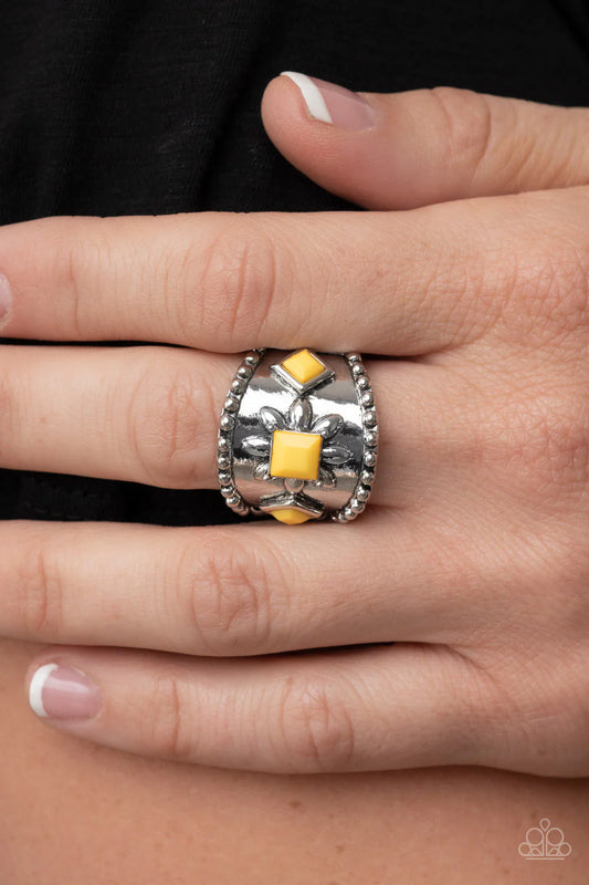 Daisy Diviner - Yellow Ring - Paparazzi Accessories - Alies Bling Bar