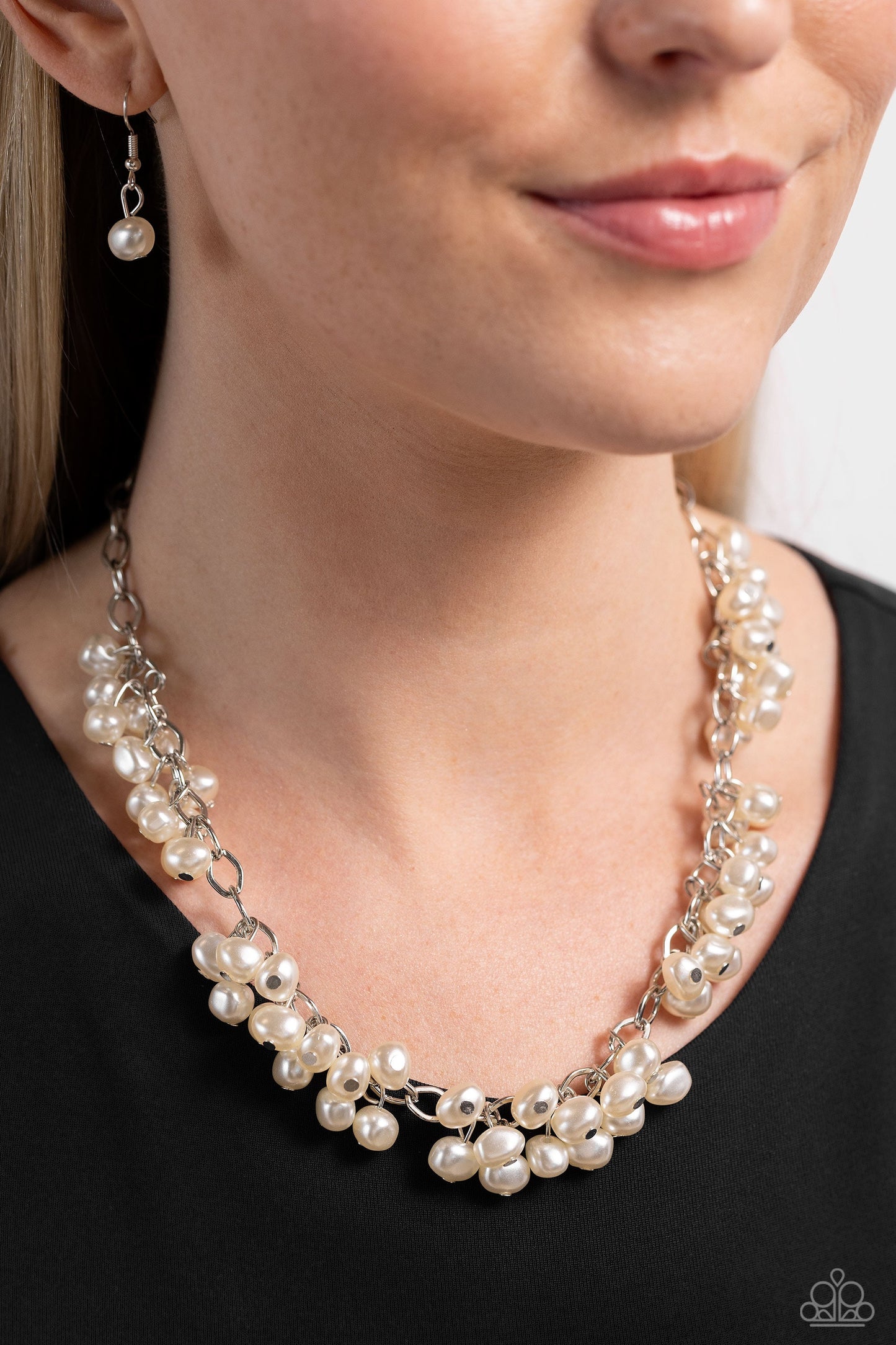 Pearl Parlor - White Necklace - Paparazzi Accessories - Alies Bling Bar