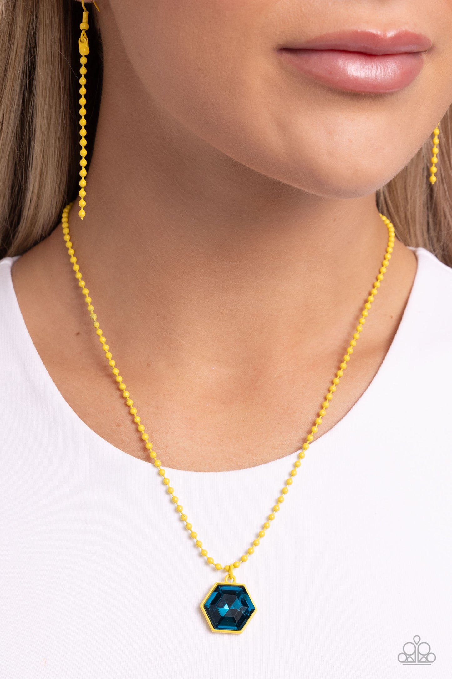 Sprinkle of Simplicity - Yellow Necklace - Paparazzi Accessories - Alies Bling Bar