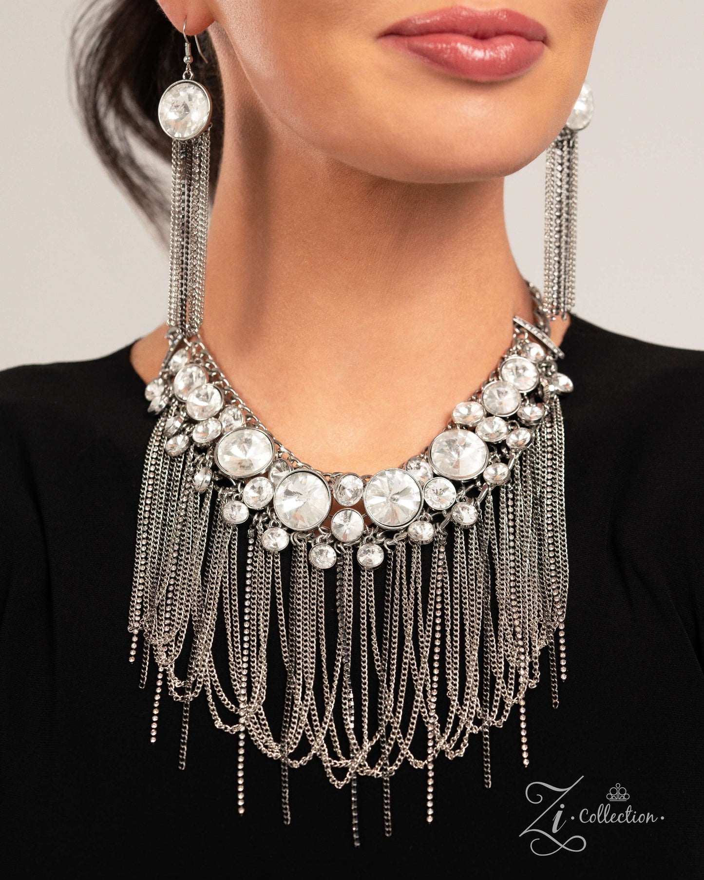 The Jennifer Necklace - 2024 Zi Signature Collection - Paparazzi Accessories - Alies Bling Bar