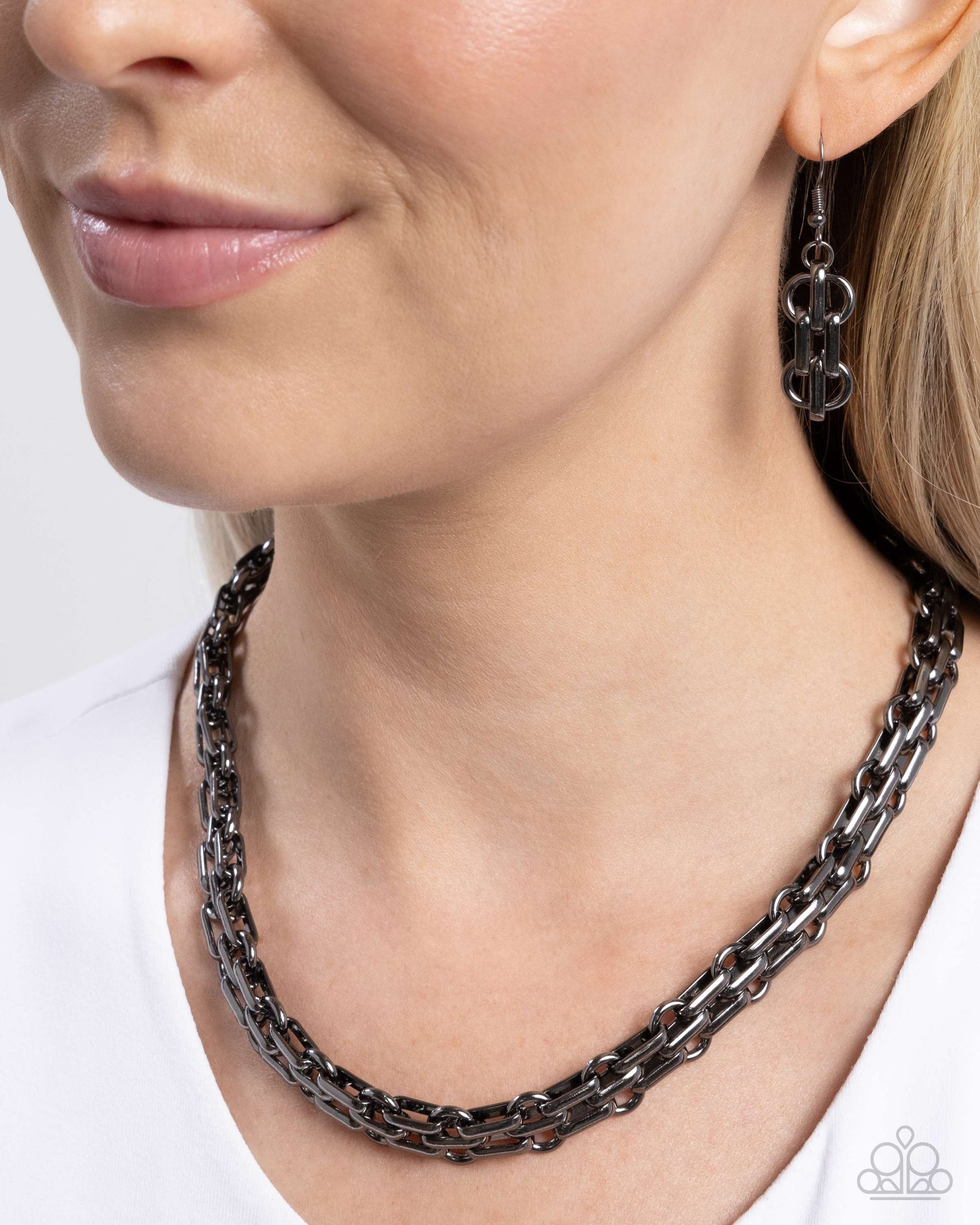 Immaculate Industry - Black Necklace - Paparazzi Accessories - Alies Bling Bar