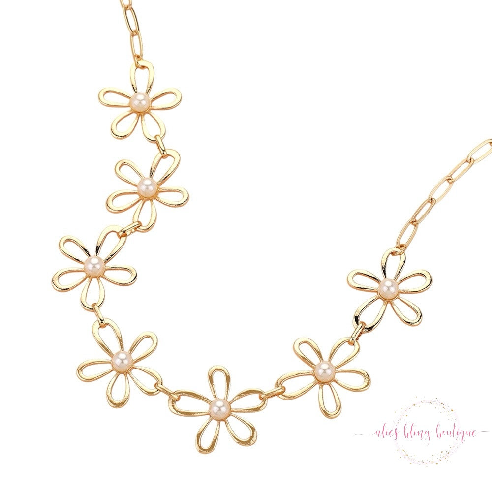 Pure Bloom - Gold Necklace - Alies Bling Bar