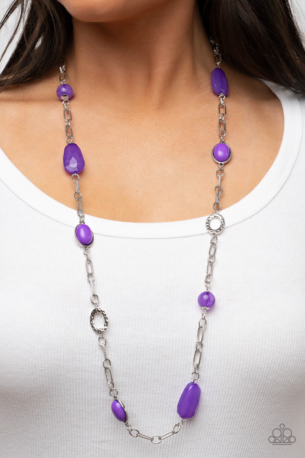 Barcelona Bash - Purple Necklace - Paparazzi Accessories - Alies Bling Bar