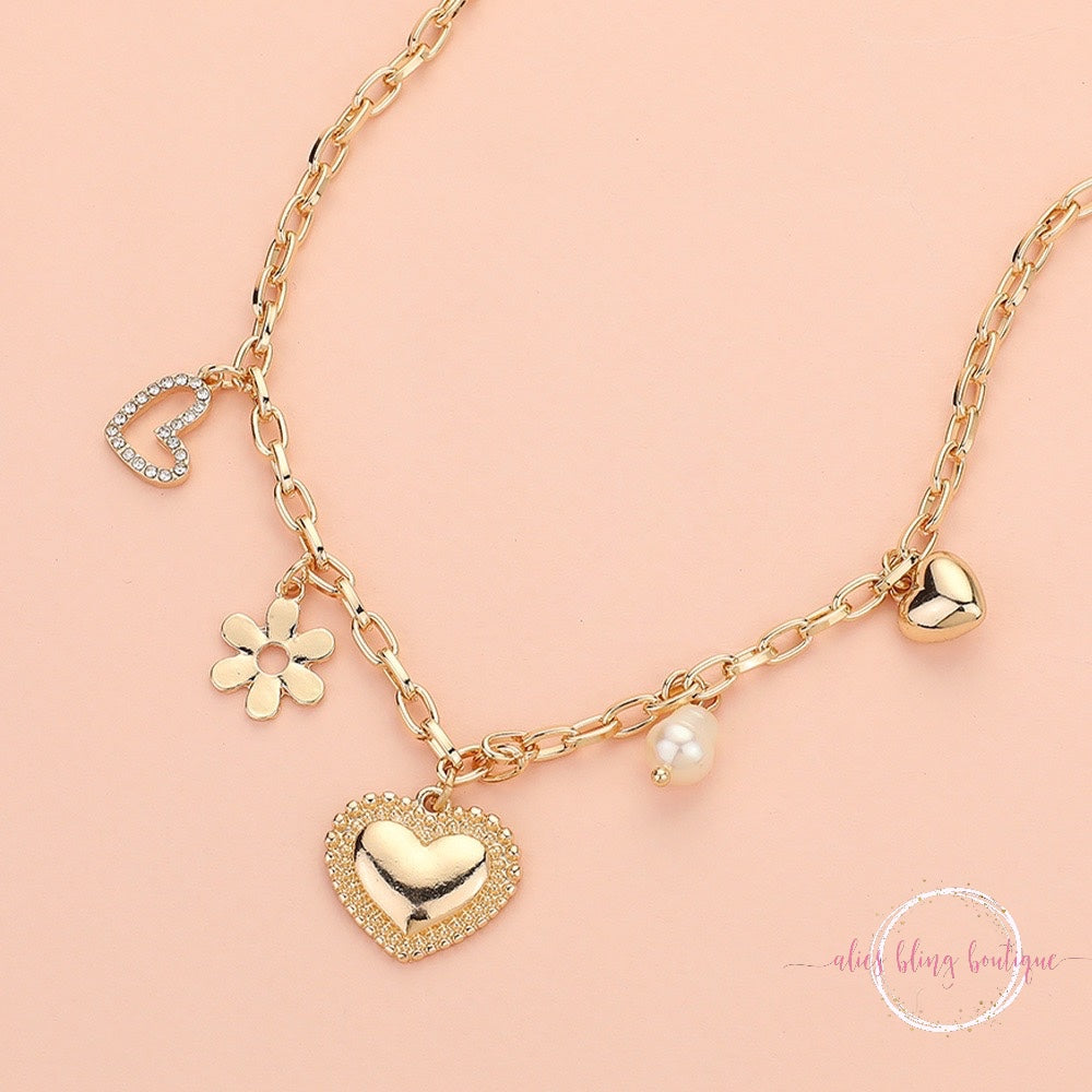 Love Blossoms Necklace in Gold - Alies Bling Bar