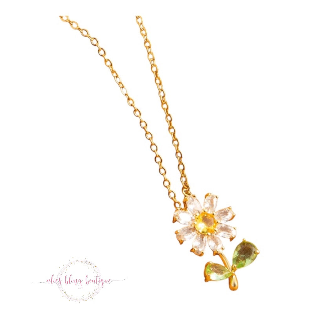 Daisy Dream Necklace In Gold - Alies Bling Bar