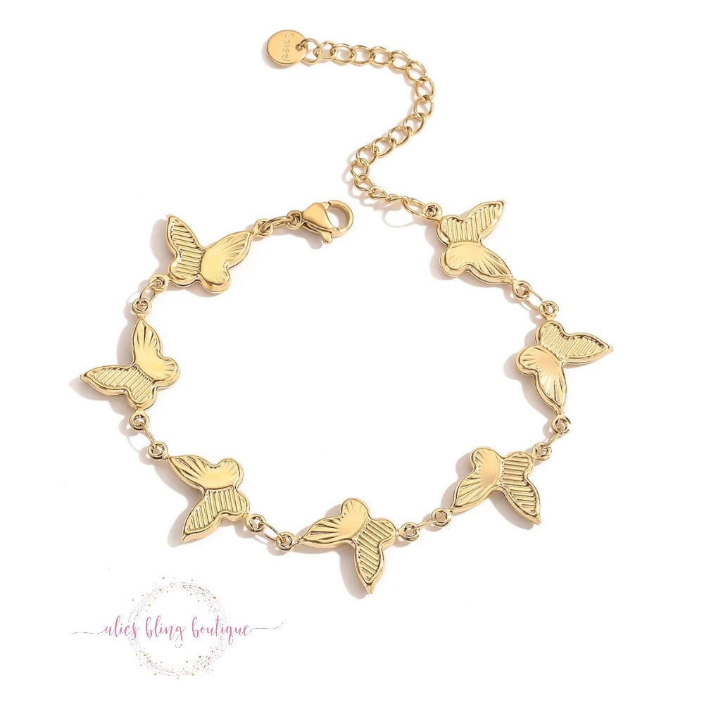 Butterfly Kisses Bracelet In Gold - Alies Bling Bar