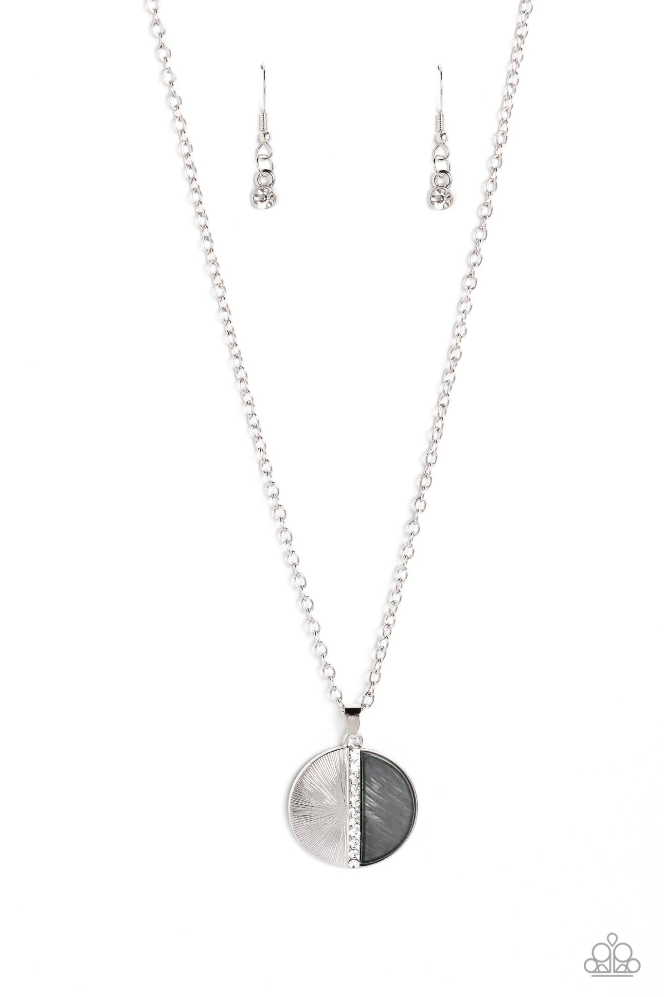 Captivating Contrast - Silver Necklace - Paparazzi Accessories - Alies Bling Bar