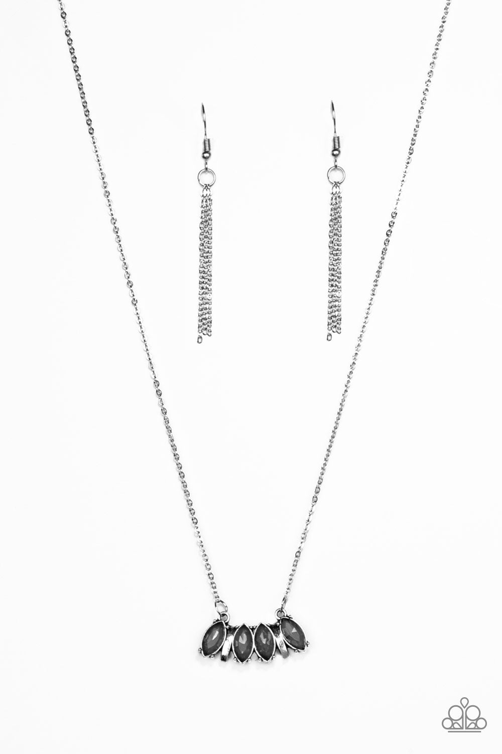 Paparazzi - Deco Decadence - Silver Necklace & Earrings