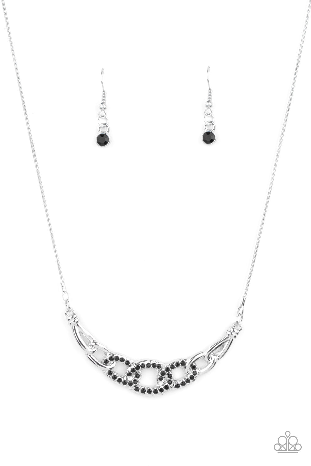 Paparazzi - KNOT In Love - Black Necklace - Alies Bling Bar