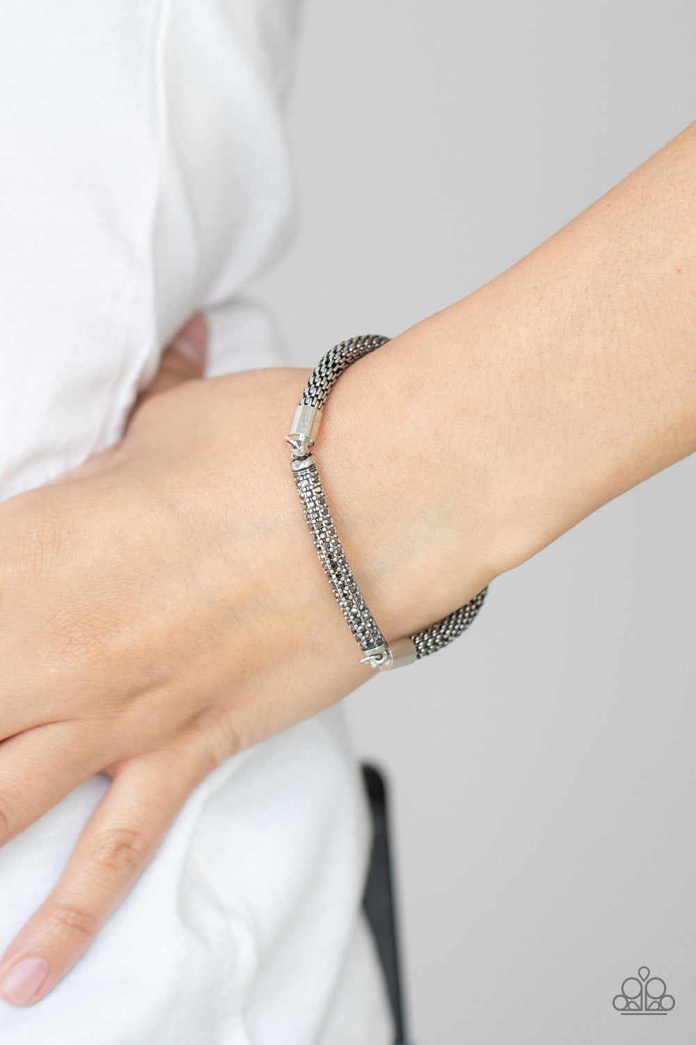 Paparazzi - Fearlessly Unfiltered - Silver Bracelet - Alies Bling Bar