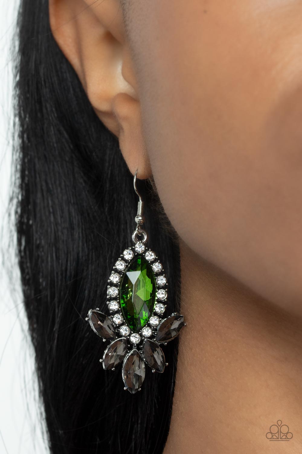Paparazzi - Serving Up Sparkle - Green Earrings