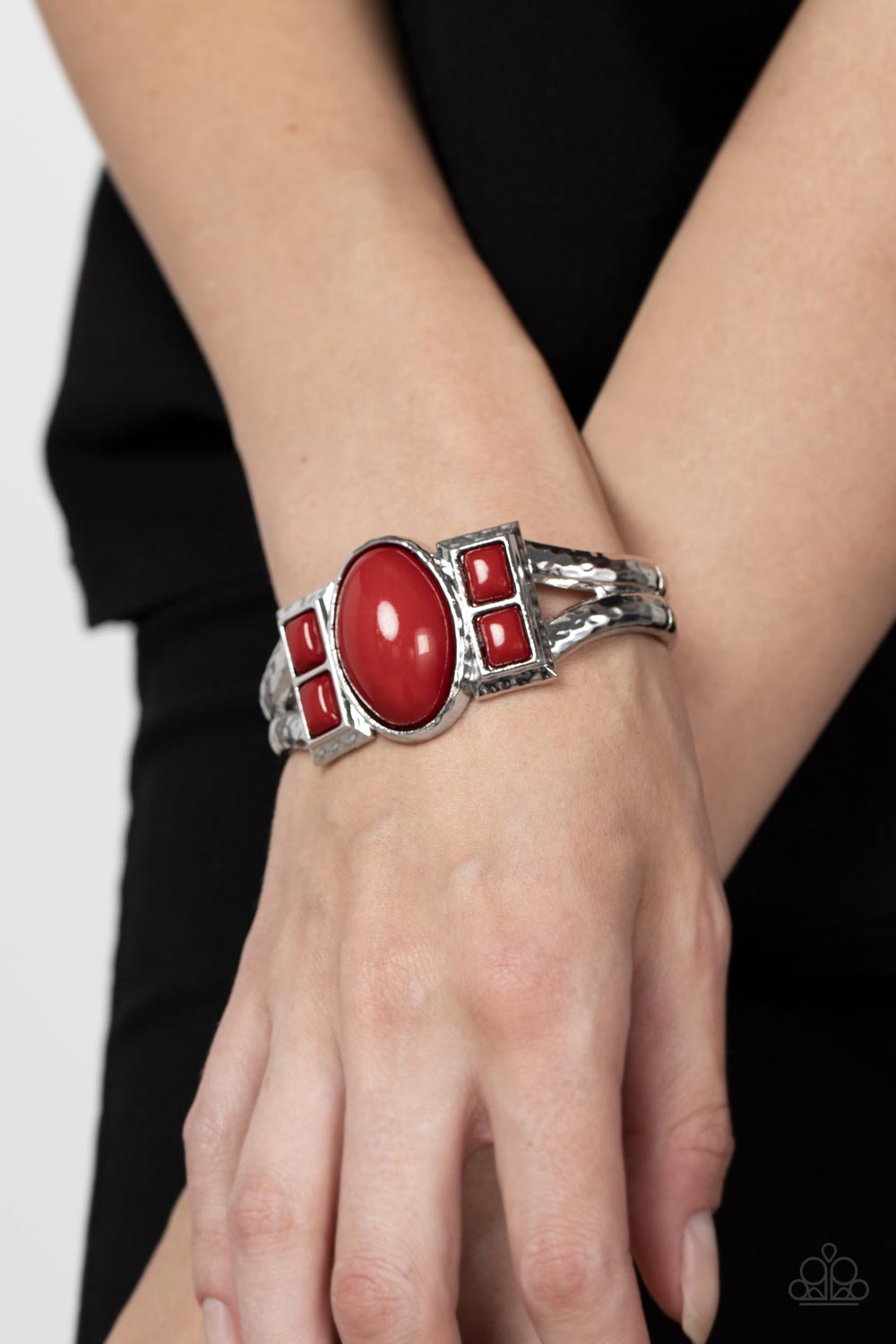 Paparazzi - A Touch of Tiki - Red Bracelet - Alies Bling Bar