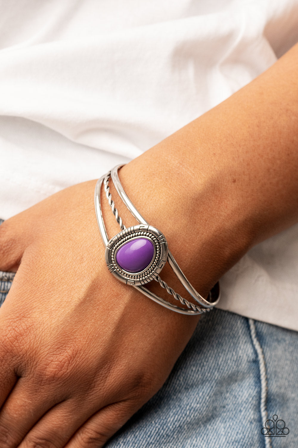 Ethereal Enthusiast - Purple Bracelet - Paparazzi Accessories - Alies Bling Bar