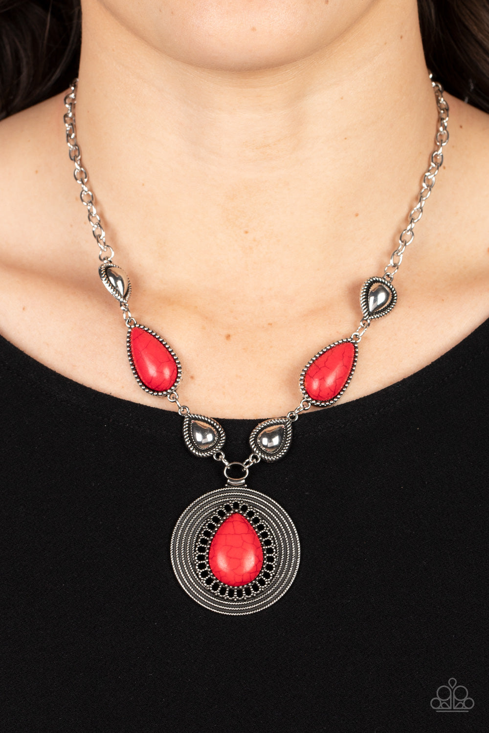 Paparazzi - Saguaro Soul Trek - Red Necklace - Alies Bling Bar