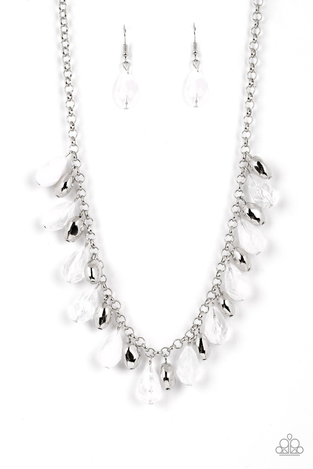 Paparazzi - Summertime Tryst - White Necklace - Alies Bling Bar