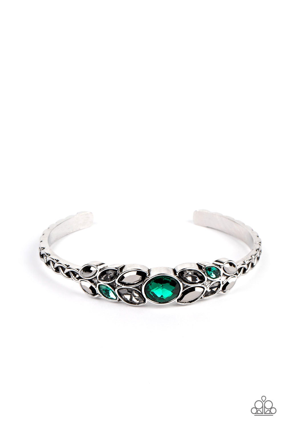 Vogue Vineyard - Green Bracelet - Paparazzi Accessories - Alies Bling Bar