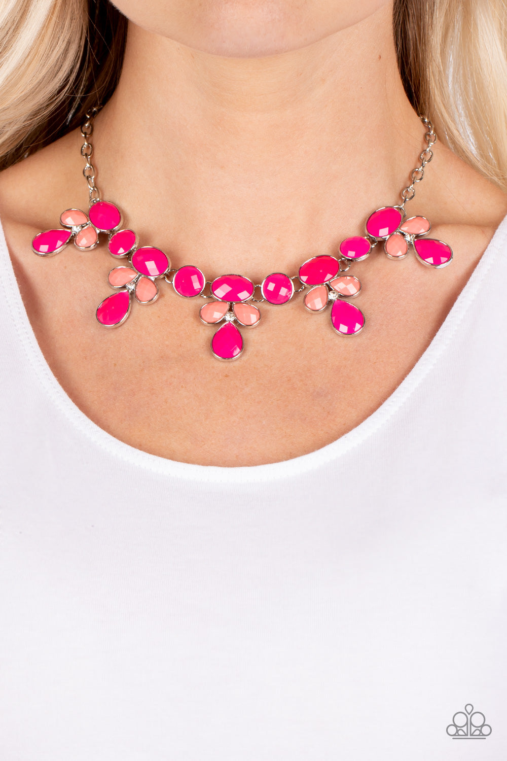 Midsummer Meadow - Pink Necklace - Paparazzi Accessories - Alies Bling Bar