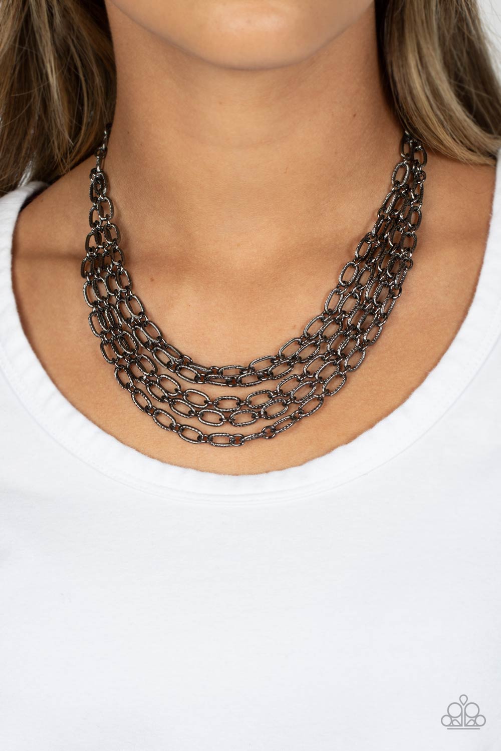 House of CHAIN - Black Necklace - Paparazzi Accessories - Alies Bling Bar