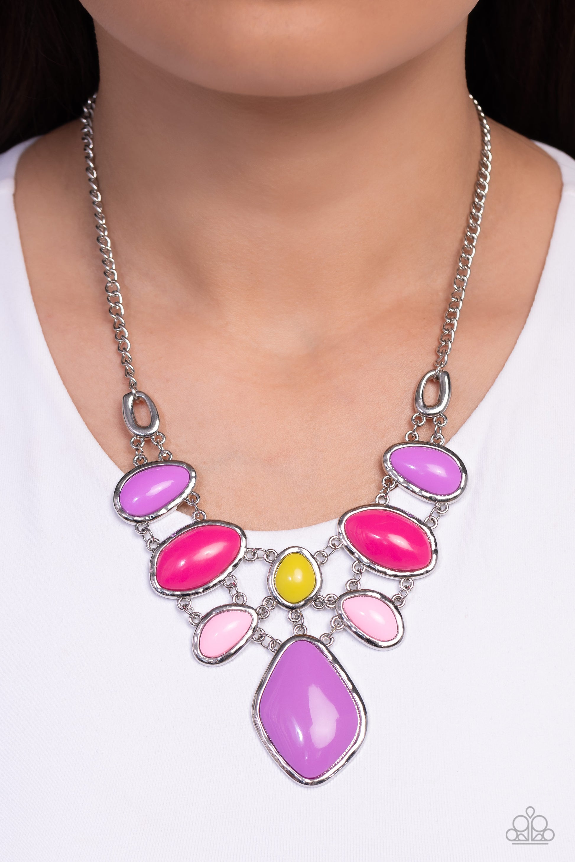 Dreamily Decked Out - Multi Necklace - Paparazzi Accessories - Alies Bling Bar