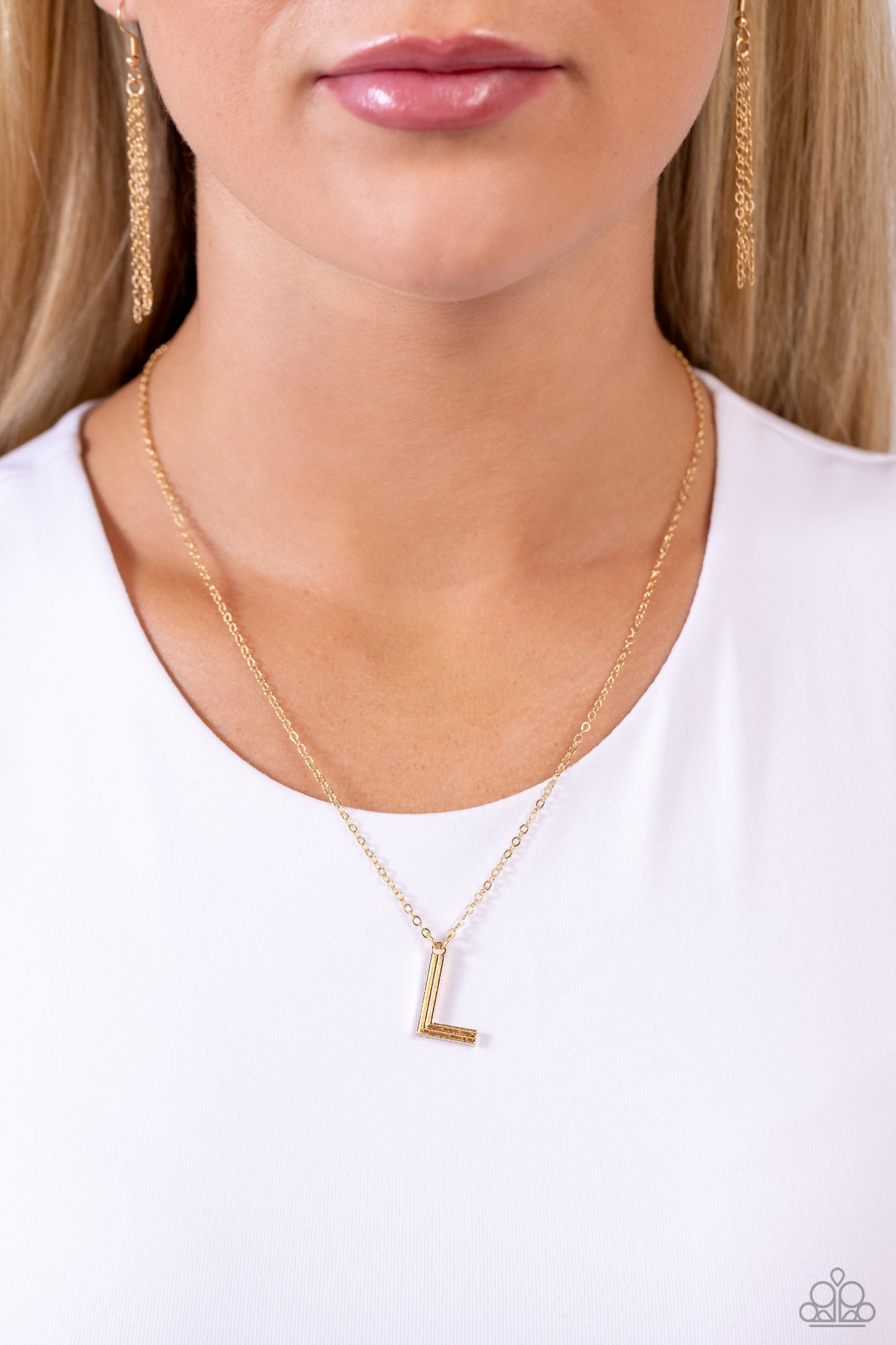 Leave Your Initials - Gold - L Necklace- Paparazzi Accessories - Alies Bling Bar