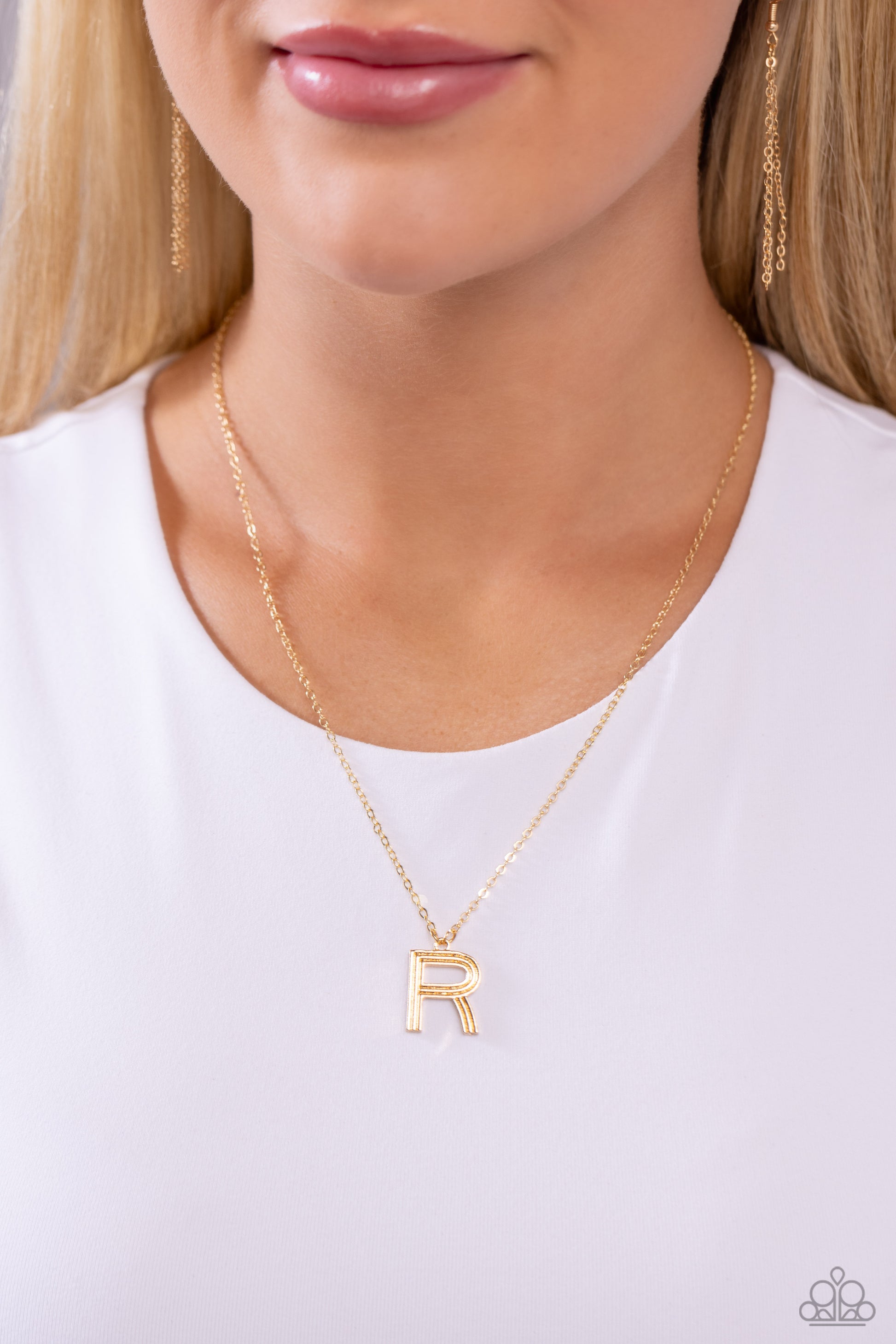 Leave Your Initials - Gold - R Necklace- Paparazzi Accessories - Alies Bling Bar