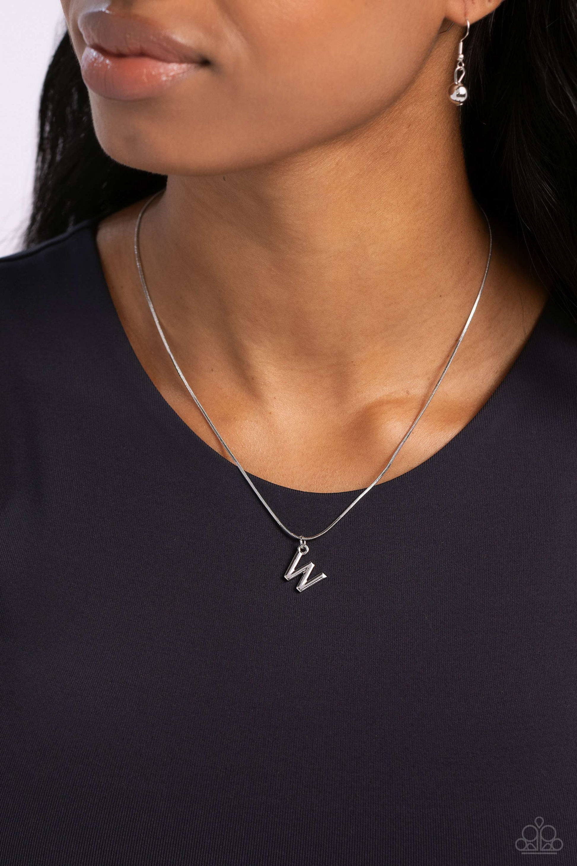 Seize the Initial - Silver - W Necklace - Paparazzi Accessories - Alies Bling Bar